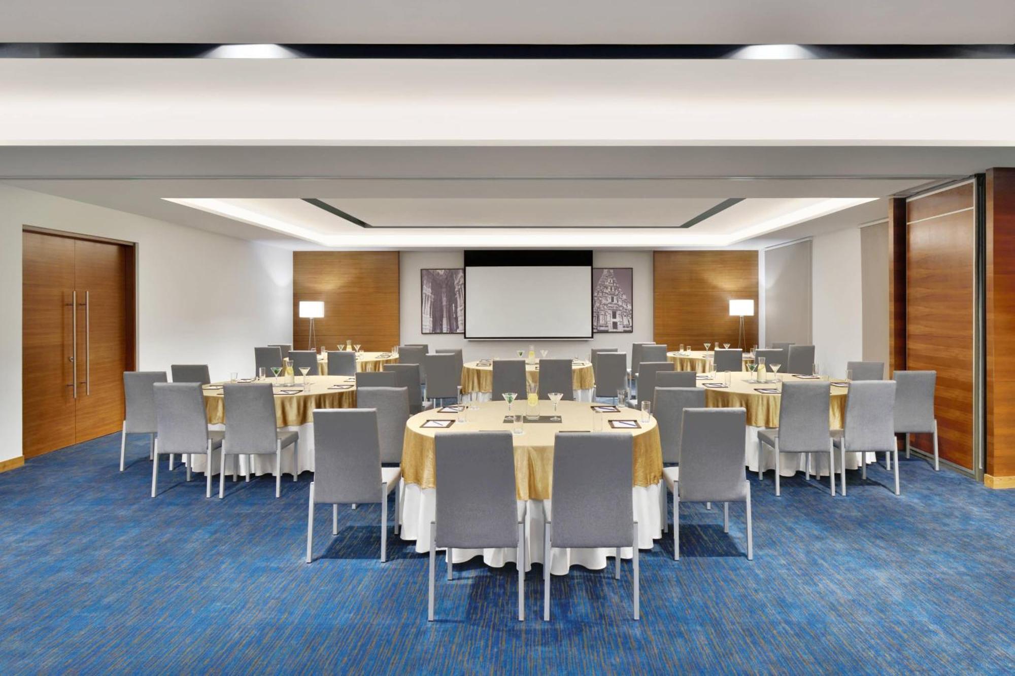 Fairfield By Marriott Bengaluru Whitefield Hotel Exterior photo